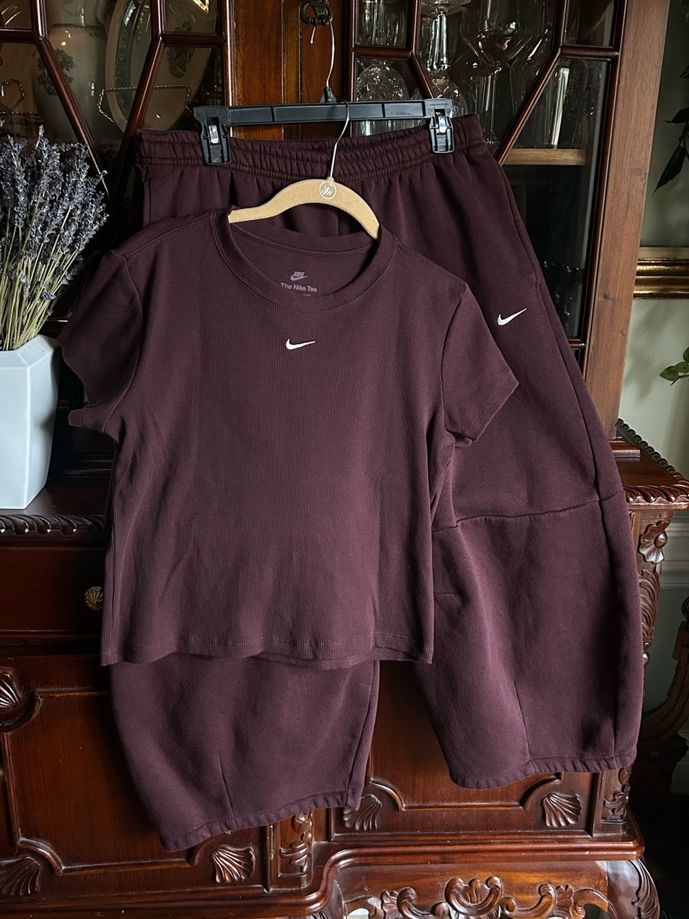 Nike Phoenix Fleece Burgundy Crush Barrel Sweatpants And Matching Ribbed Shirt